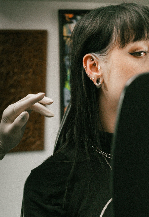 How Professional Piercers Sterilise Equipment Safely - OSCO